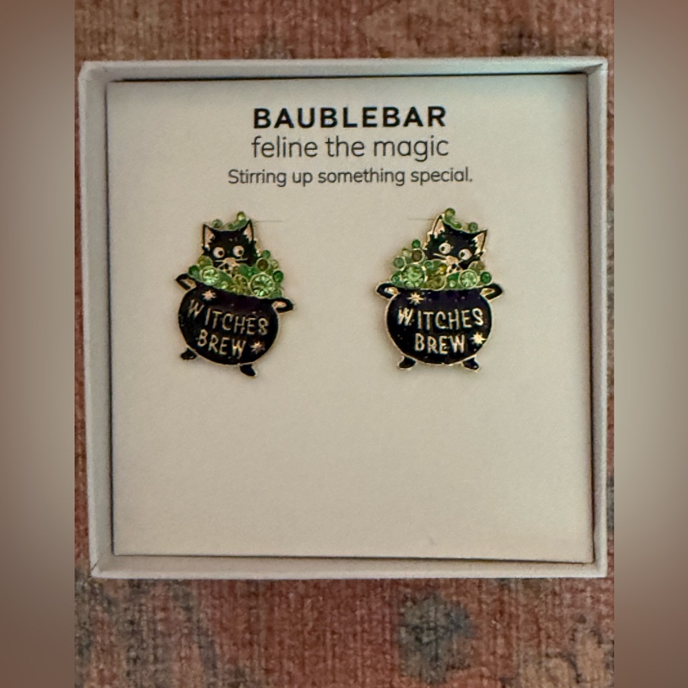 Baublebar Feline The Magic Stirring Up Something Special Stud Earrings